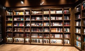 Tips Memilih Lemari Buku Kayu yang Tahan Lama dan Perawatannya